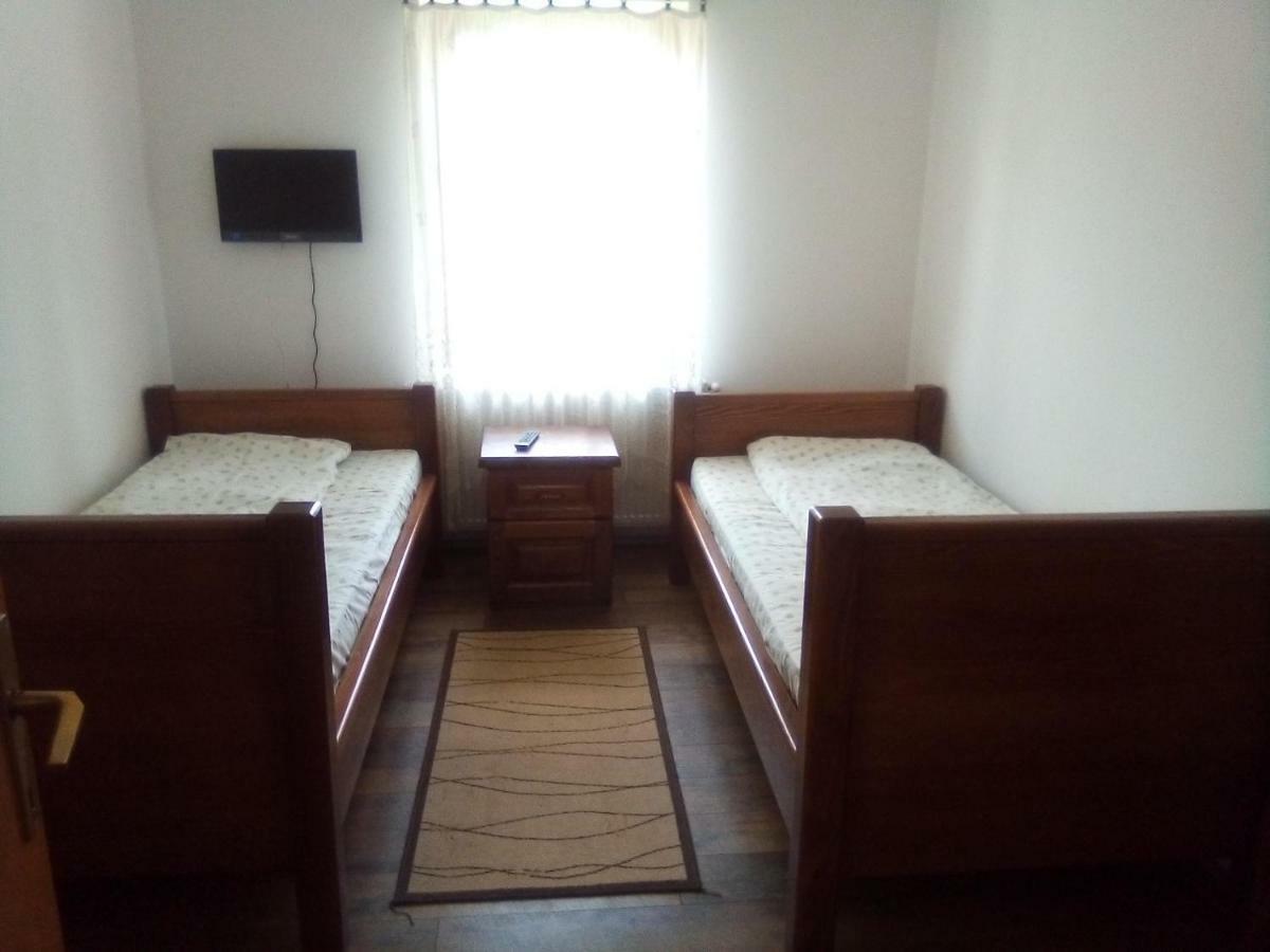 Vrnjačka BanjaSobe Nevenkaアパートメント エクステリア 写真